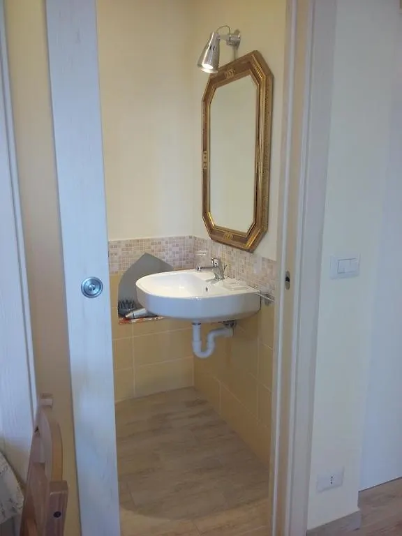 Casa Papaveri Rossi Apartment Finale Ligure 0*,