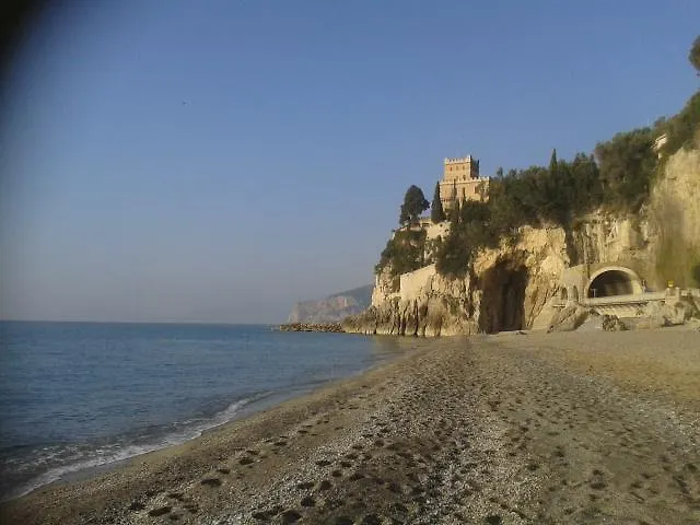 Casa Papaveri Rossi Apartment Finale Ligure 0*,