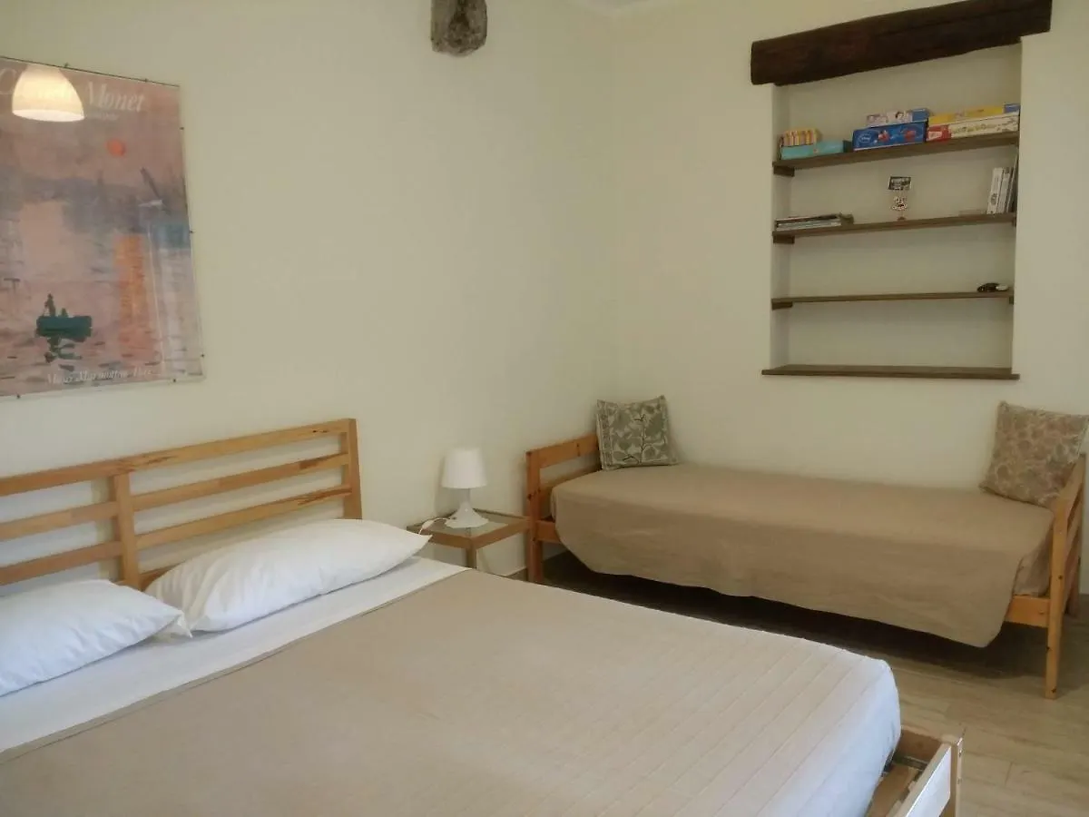 Casa Papaveri Rossi Apartment Finale Ligure