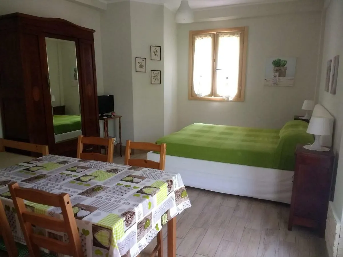 Casa Papaveri Rossi Apartment Finale Ligure